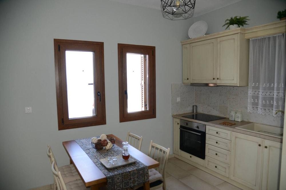 Ira Charming apt with stunning view