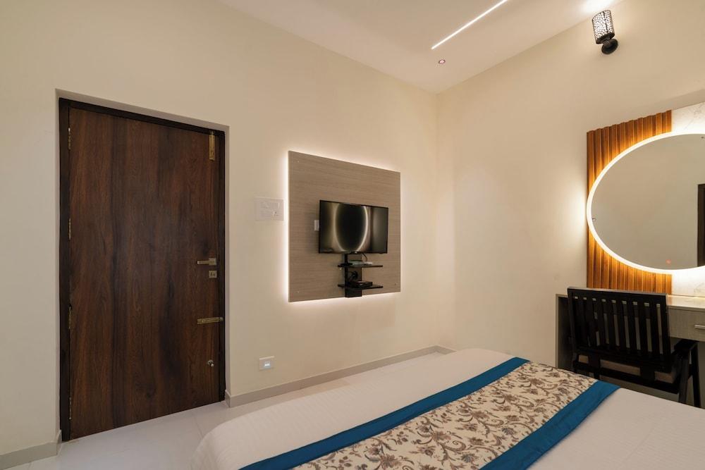 THE SURRYA MAX RESIDENCY