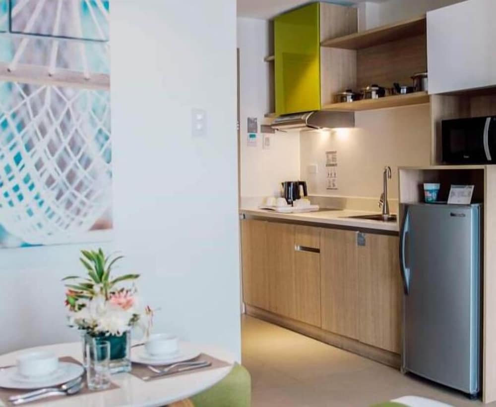 Azalea Hotel and Residence Boracay