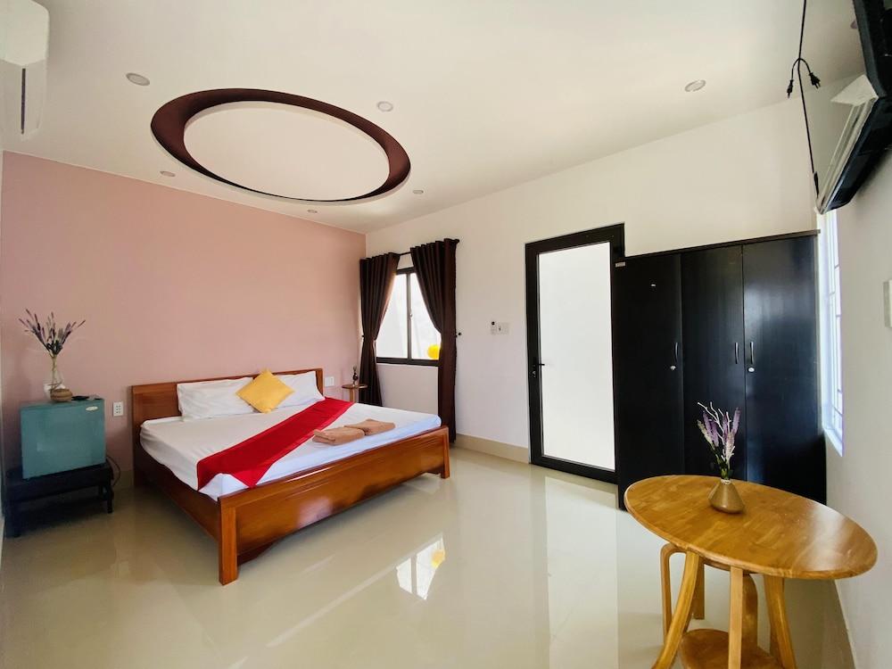 Field House Homestay