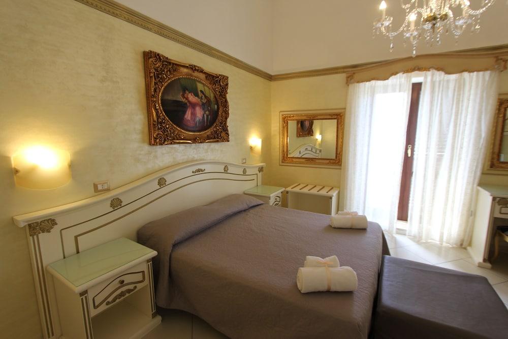 DIO DEL MARE LUXURY ROOM