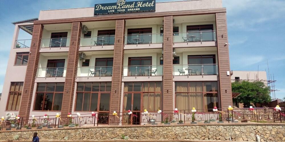 Dreamland Hotel Ltd