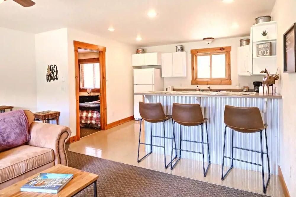 Beautiful Grand Lake Mountain Cabin