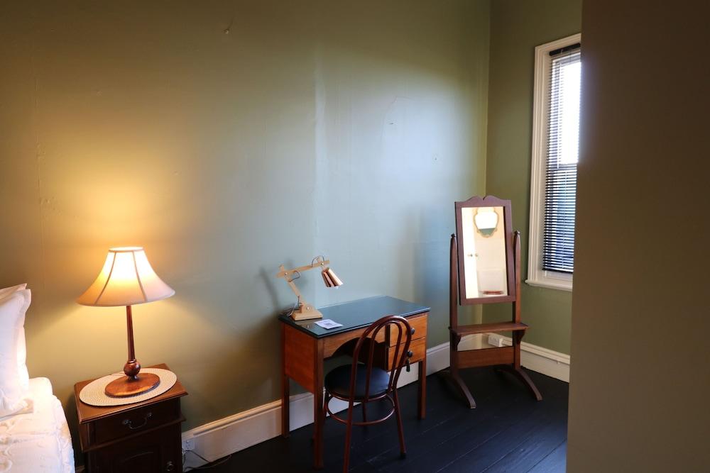 The Exchange Beaconsfield - Offering Heritage Accommodation