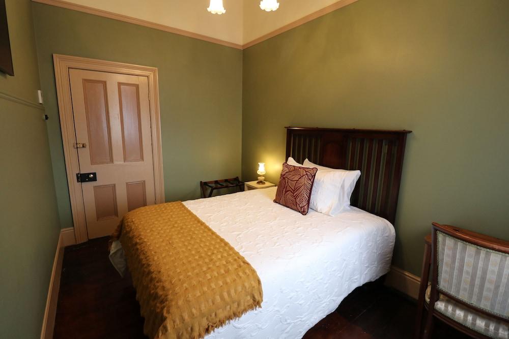 The Exchange Beaconsfield - Offering Heritage Accommodation
