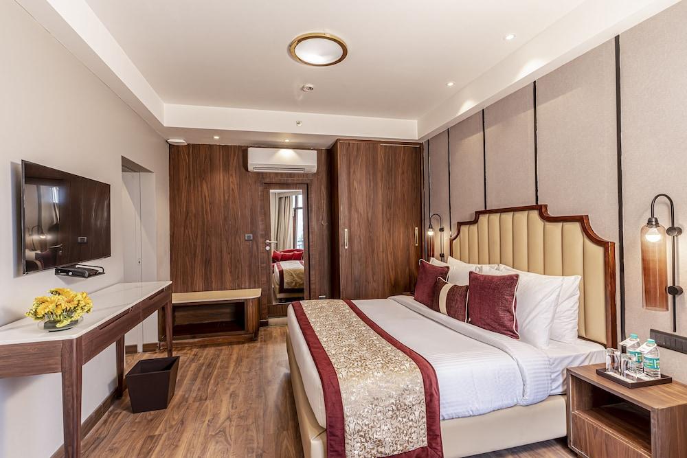 Fortune Khajjiar - Member ITC Hotels' Group