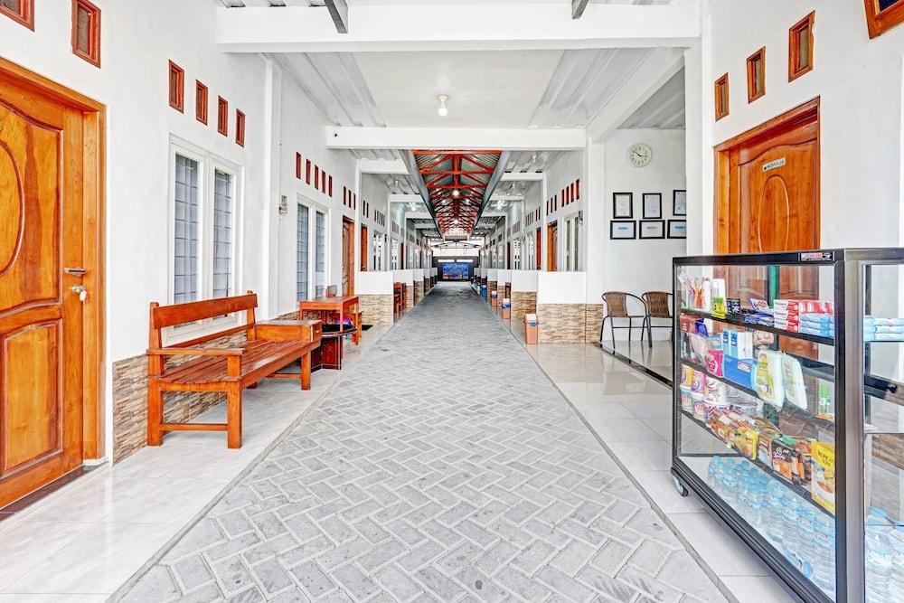 OYO Life 90678 Omah Kulo Guest House