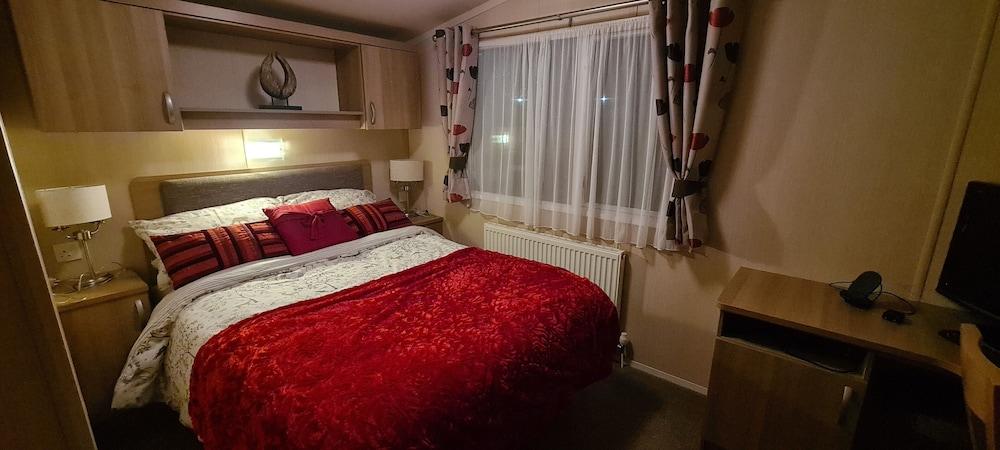 Prestige pet Friendly Caravan on Butlins, Skegness