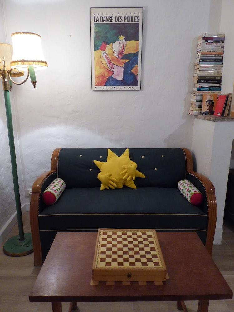 Roulotte et Gite en Drome Provencale