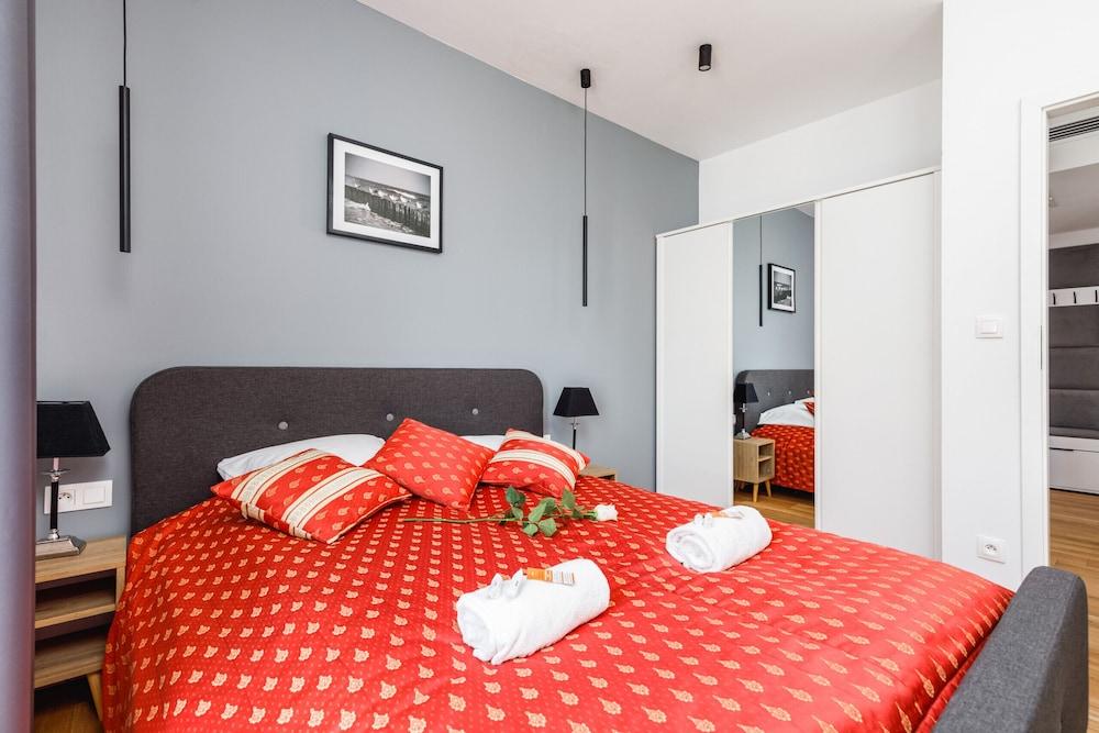 Marynarska Sarbinowo by Renters