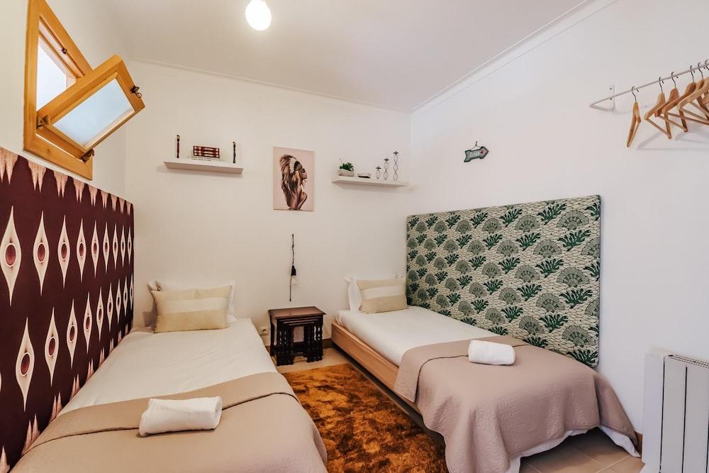 Romero Beachfront Apartment