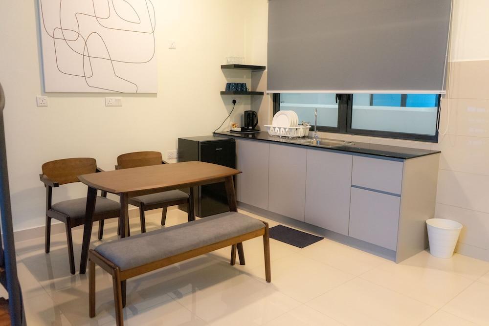 Apple Premier Suites