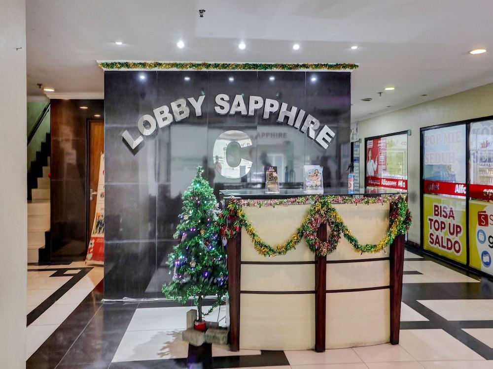 OYO 92112 Gateway Cicadas