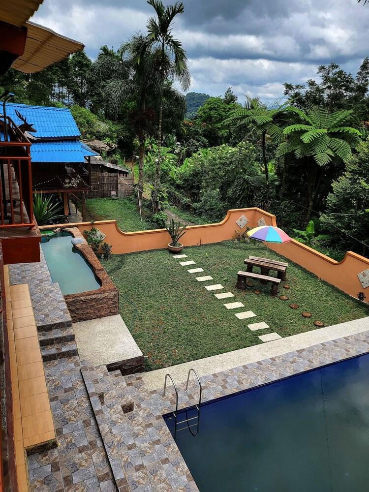 EXPRESS O 92345 Villa Bidadari