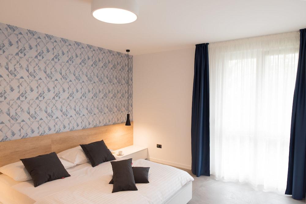 Bcadria Deluxe Apartment