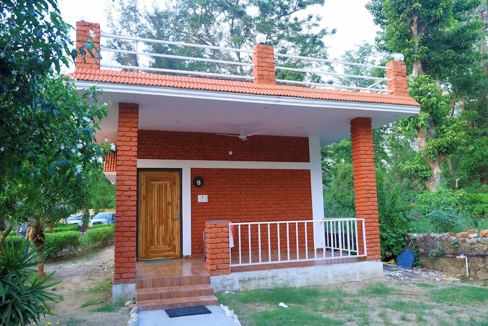 Vanasthali Jungle Resort Jim Corbett