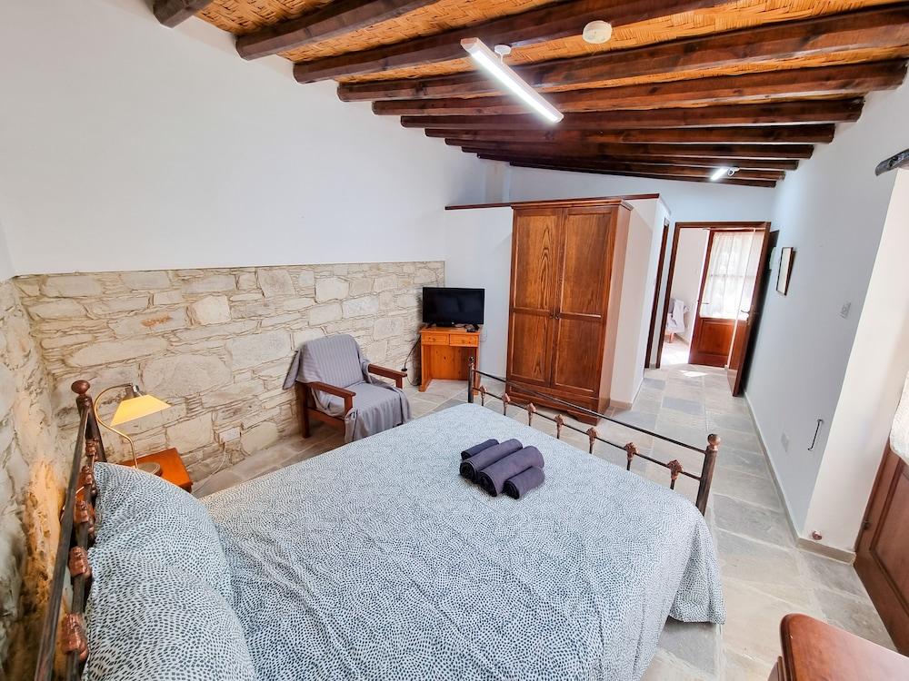 Aphrodite's Pool Retreat