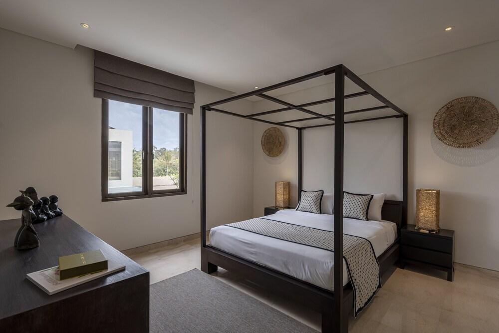 Svarga Pabean Villas