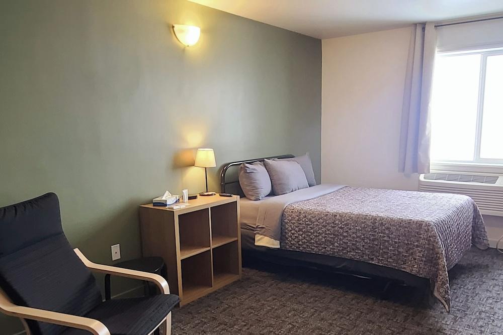 WorkStay Lodging - Yarbo, SK - Near Esterhazy & Mosaic K1, K2, & K3