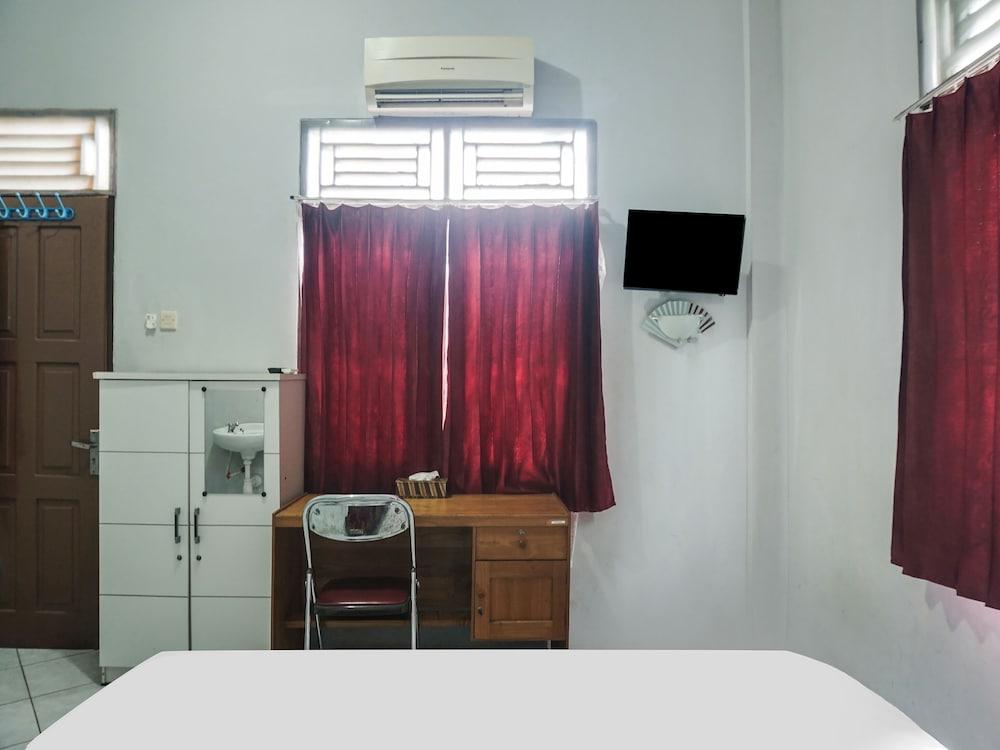 SPOT ON 91970 Biru Homestay