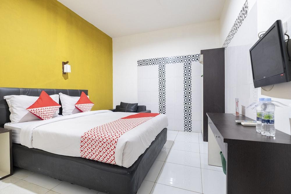 OYO 2552 Hotel Permata