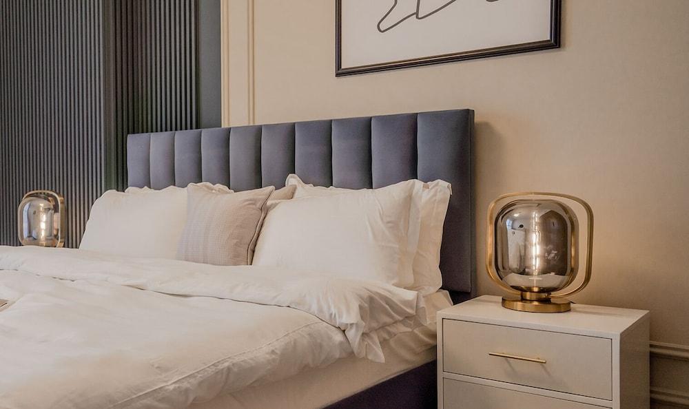 Aya - Modern 1BR Apartment with Balcony in Rahaal 2