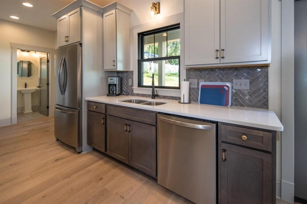 Kings Creek Cottage Downtown