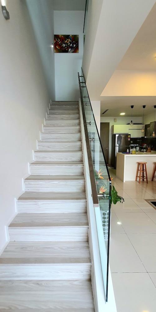 MCity Infinity pool KLCC