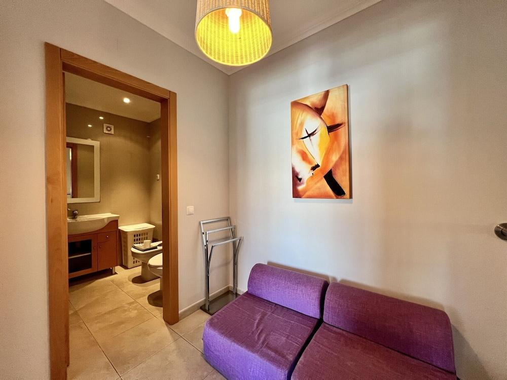 Albufeira Garden Villa With Pool