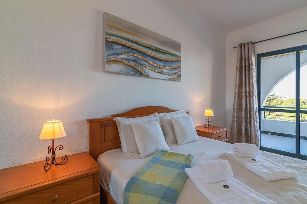 Albufeira Salgados Beach 1 by Homing