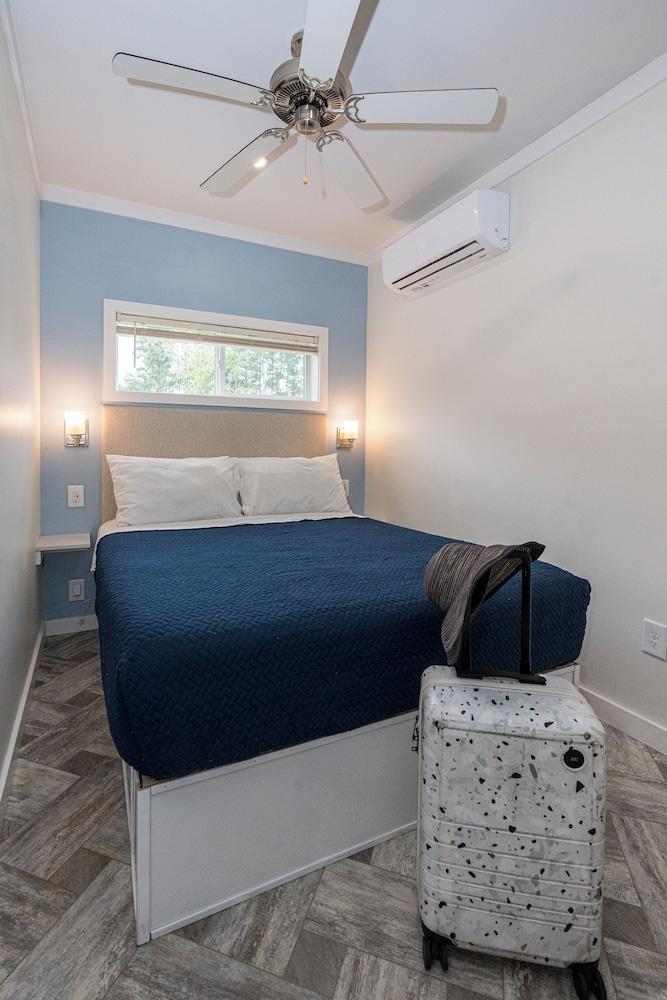 Shore Point Cottages