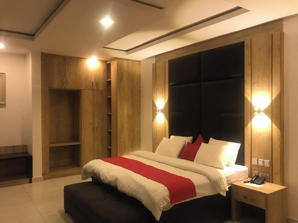 Bonphine Luxury Suites