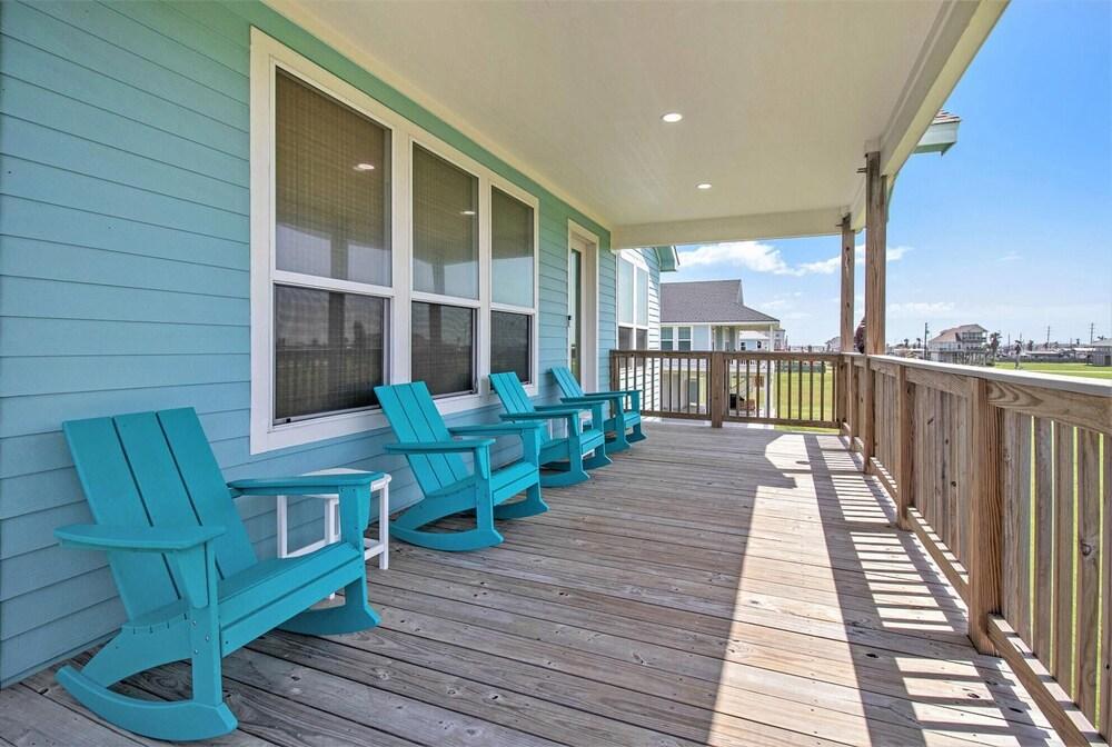 Take It Breezy - Your Premier Galveston Getaway