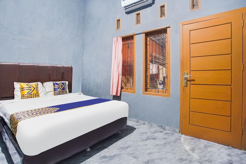 OYO Life 3005 Kost Rumaisha Syariah