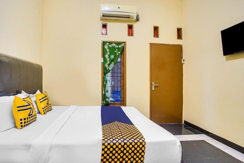 OYO Life 3005 Kost Rumaisha Syariah