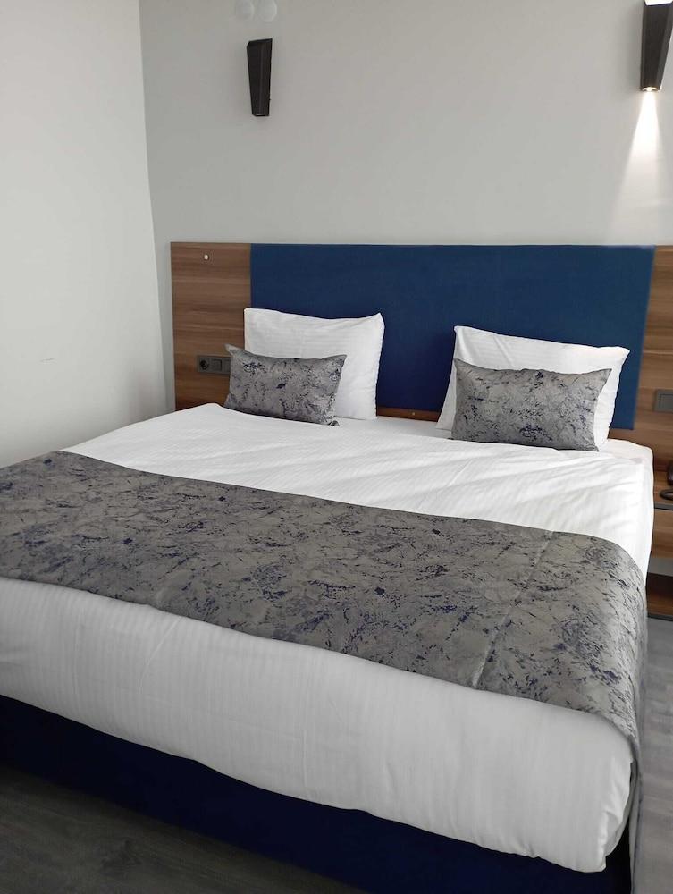 Lavanta Tepesi Otel Salda