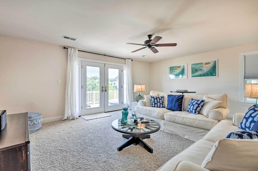 Luxe Ocean View Home - 6 Mi to Beach!