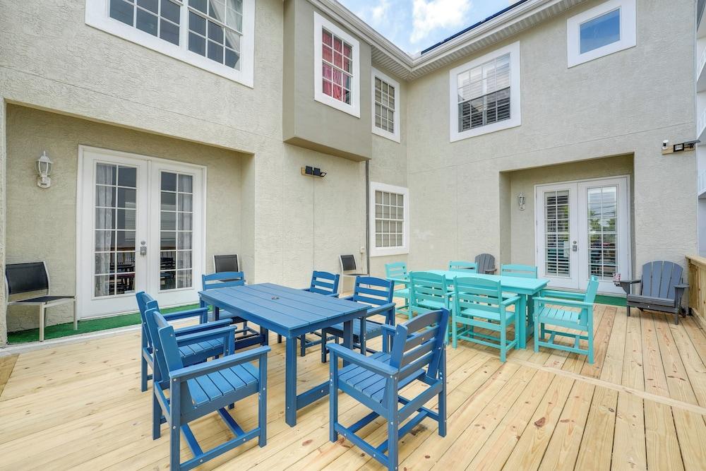 Clearwater Beach Hideaway: Walkable Location!