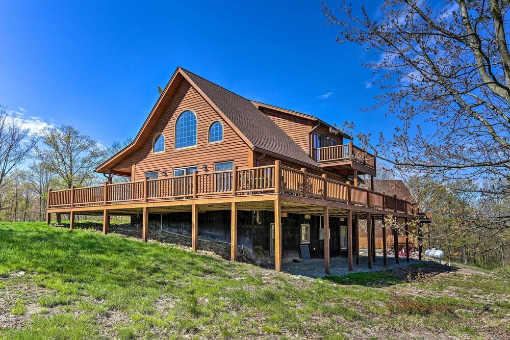 Poconos Family Fun - Ultimate Cabin Retreat!