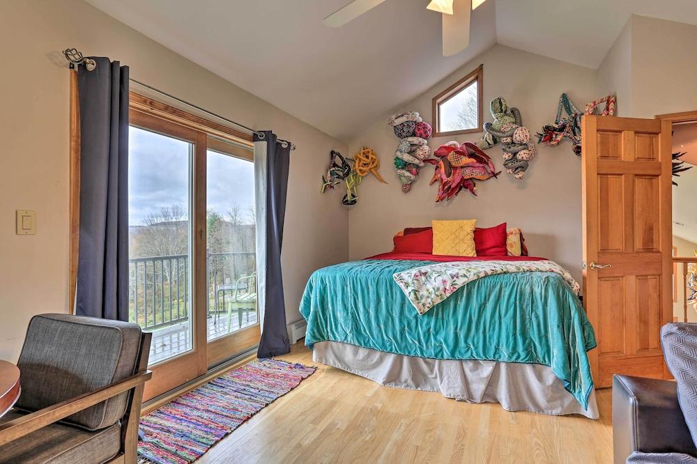 Unique Catskills Hideaway - Walk to Lake Jeff