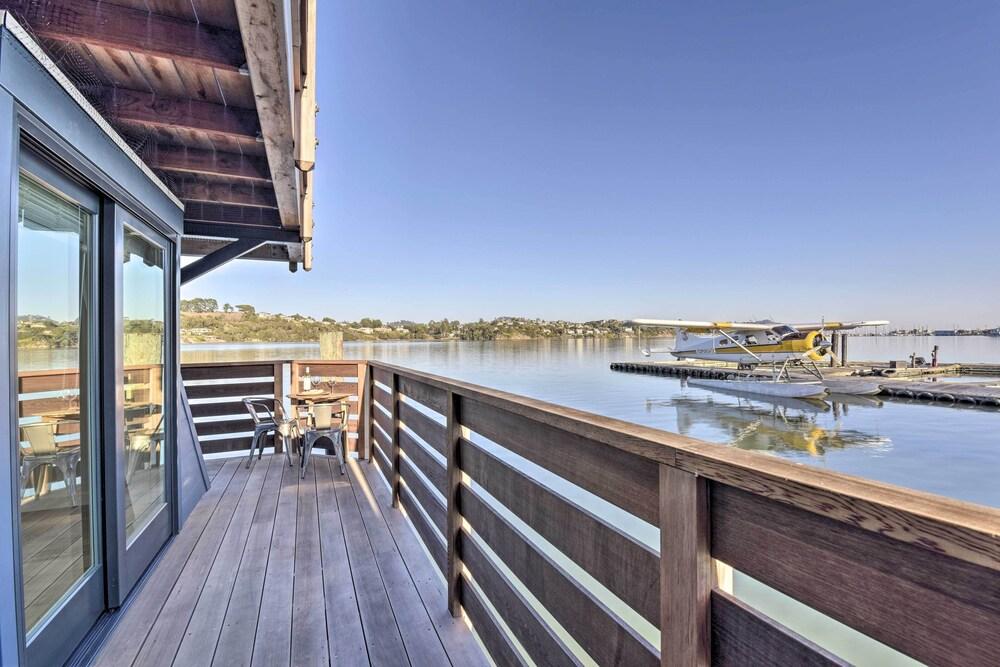 Unique Richardson Bay Floating Escape!