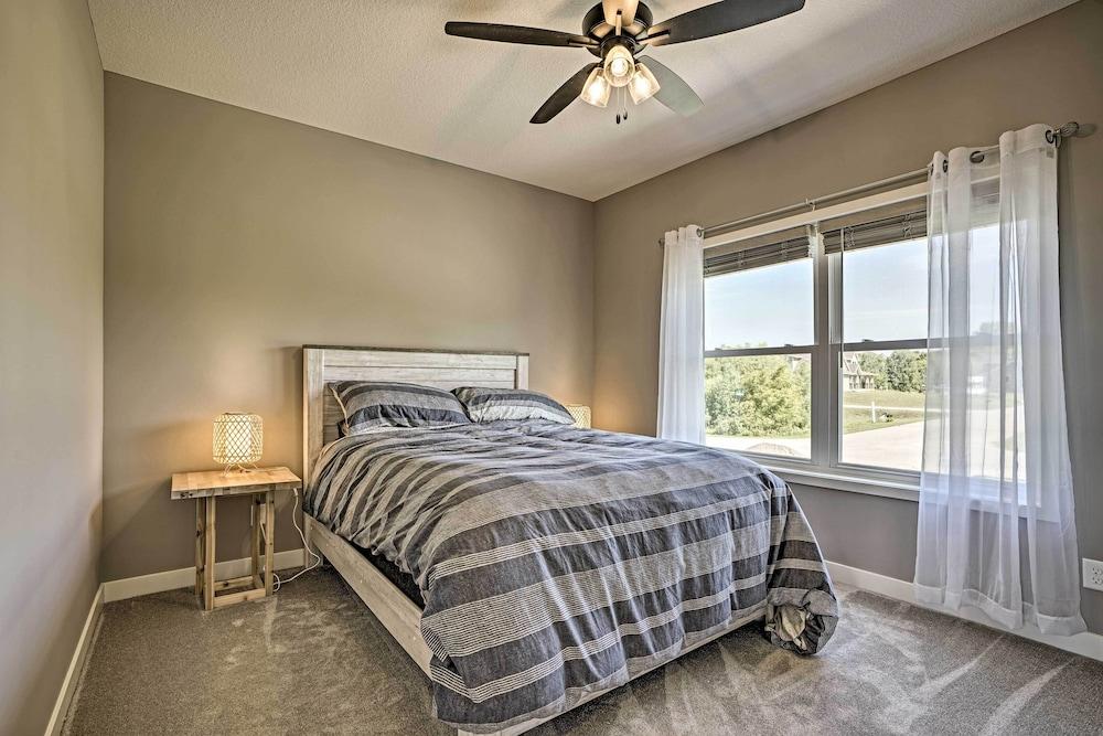 Luxury Home w/ Fire Pit: Boat, Fish & Explore