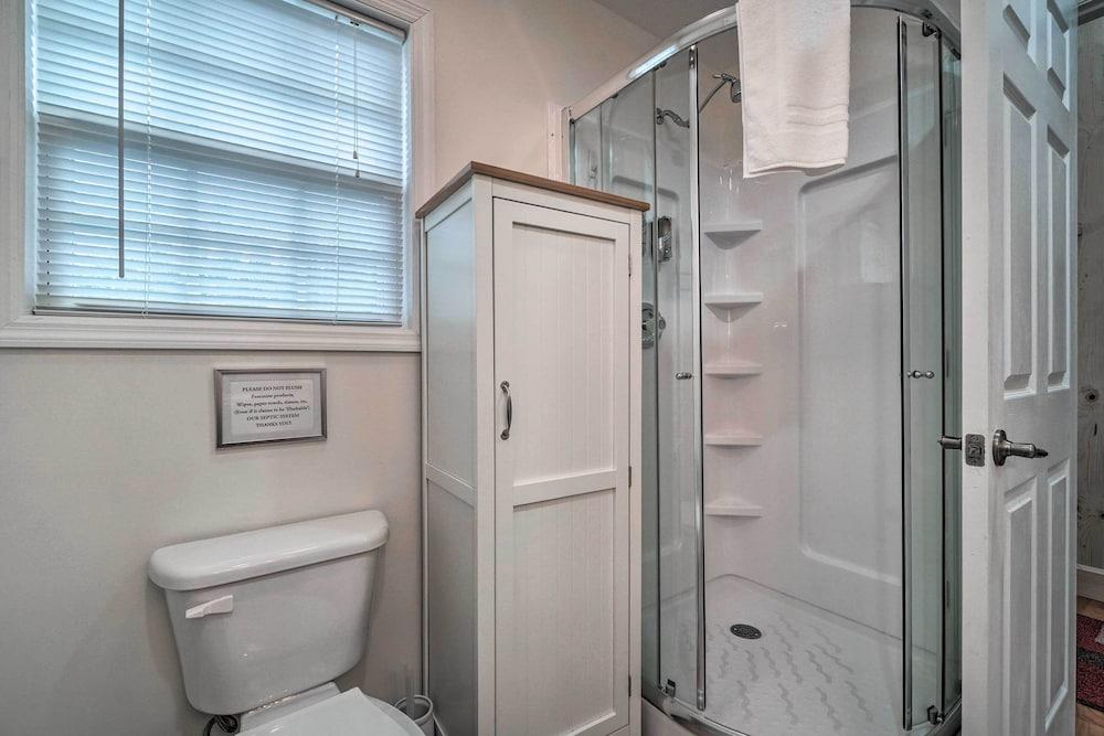 Peaceful Chattahoochee Apt w/ Mountain Views