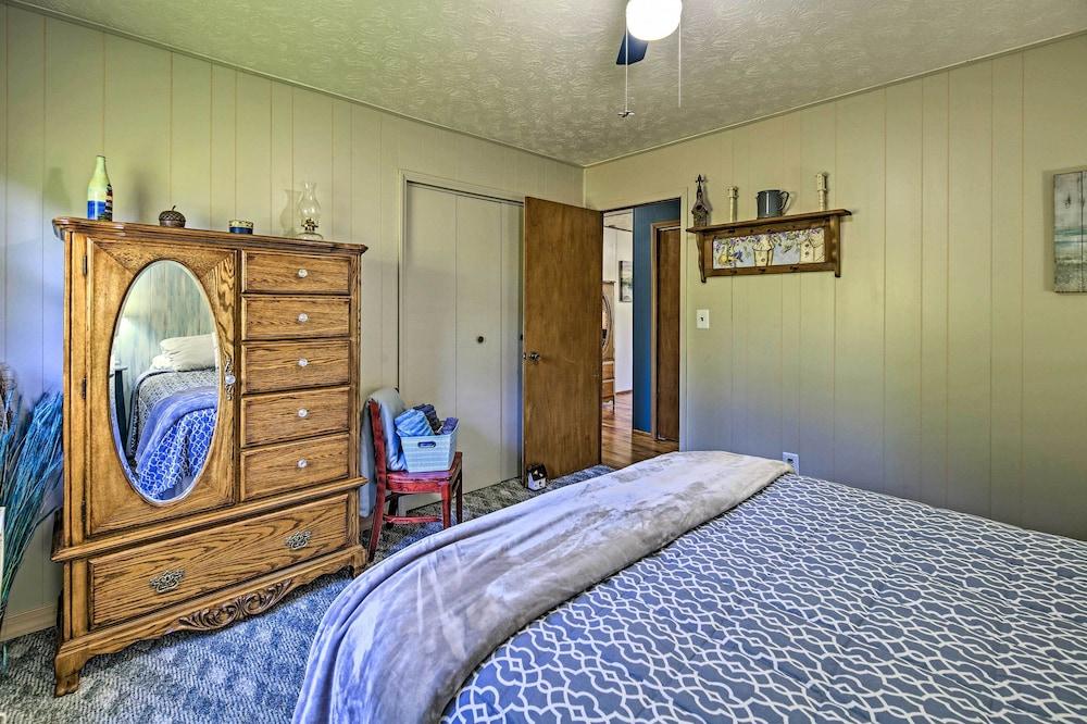 Waterside Cherokee Lake Home w/ Private Dock!