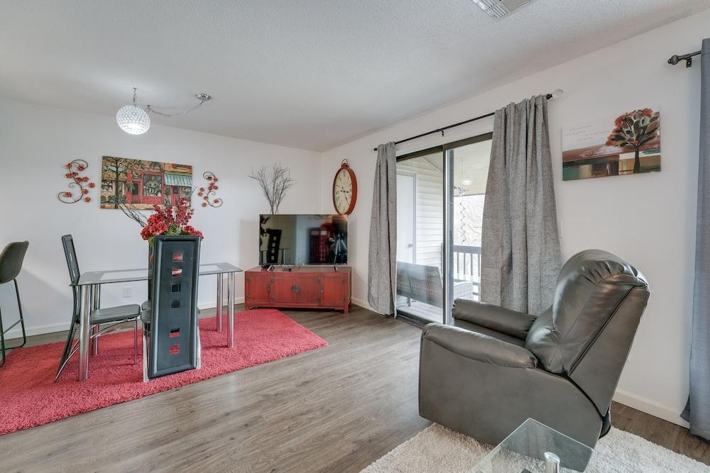 Resort Condo - 4 Miles From Branson Landing!