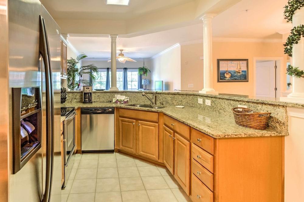 Resort Perks: Upscale Condo in North Myrtle Beach