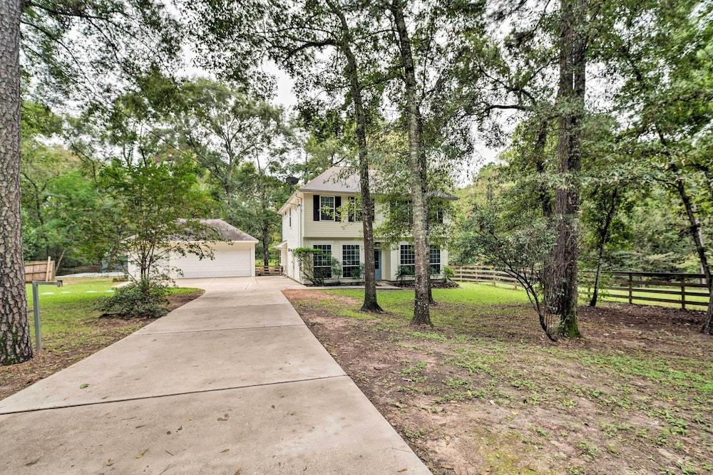 Modern Montgomery Home w/ Backyard, Deck, & Grill