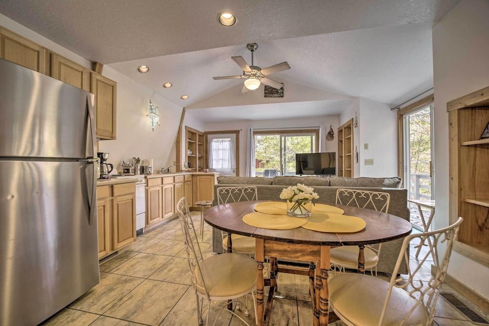 Sky Loft Bryson Studio: 1 Mi From Fontana Lake!