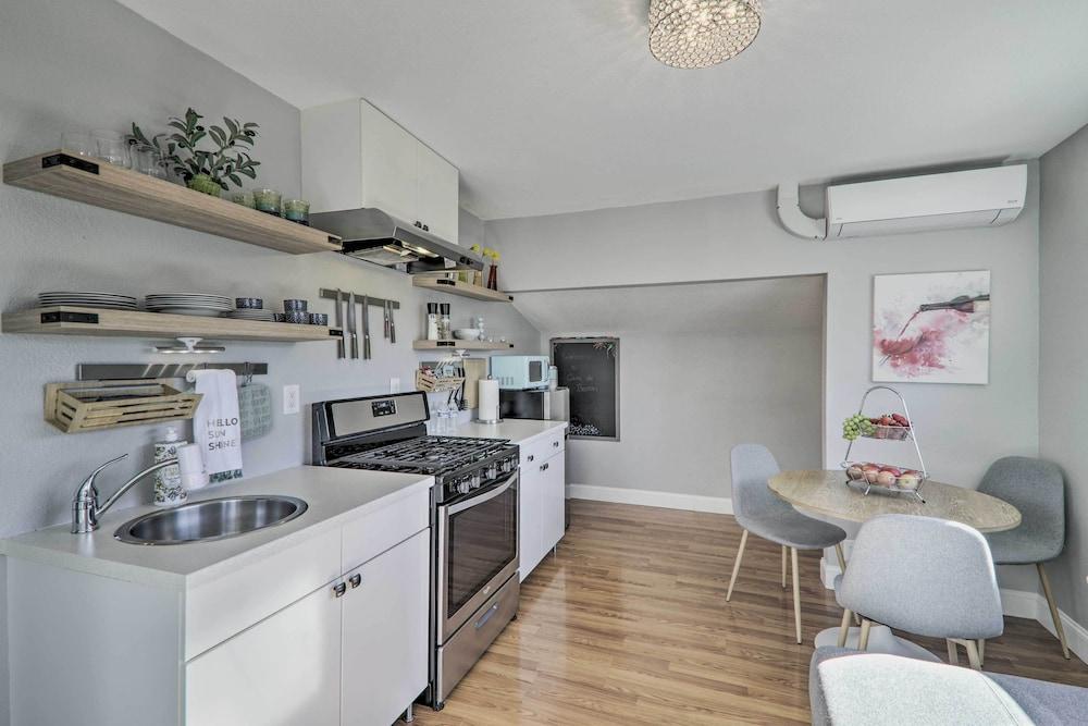 Updated Livermore Apartment w/ Private Deck!