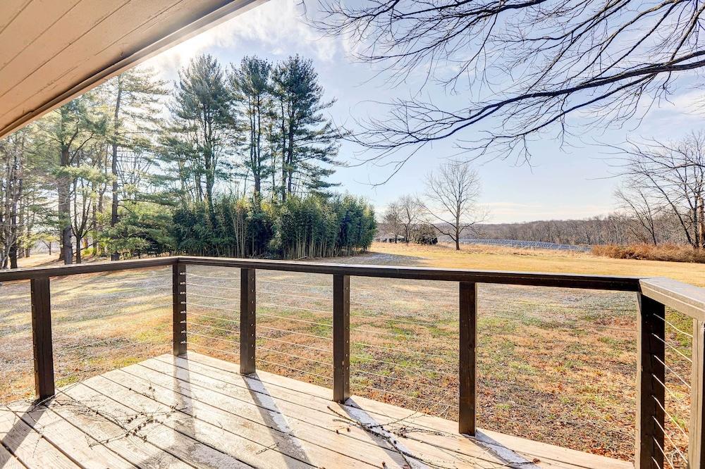 Stylish + Serene West Friendship Hidden Gem!